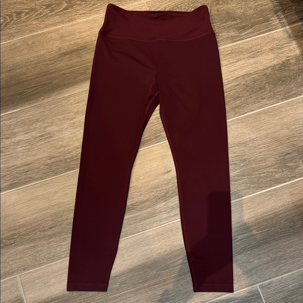 NWT Loft Lou & Grey Feel Good Pocket Leggings, “Plum Kiss”, Petite Medium